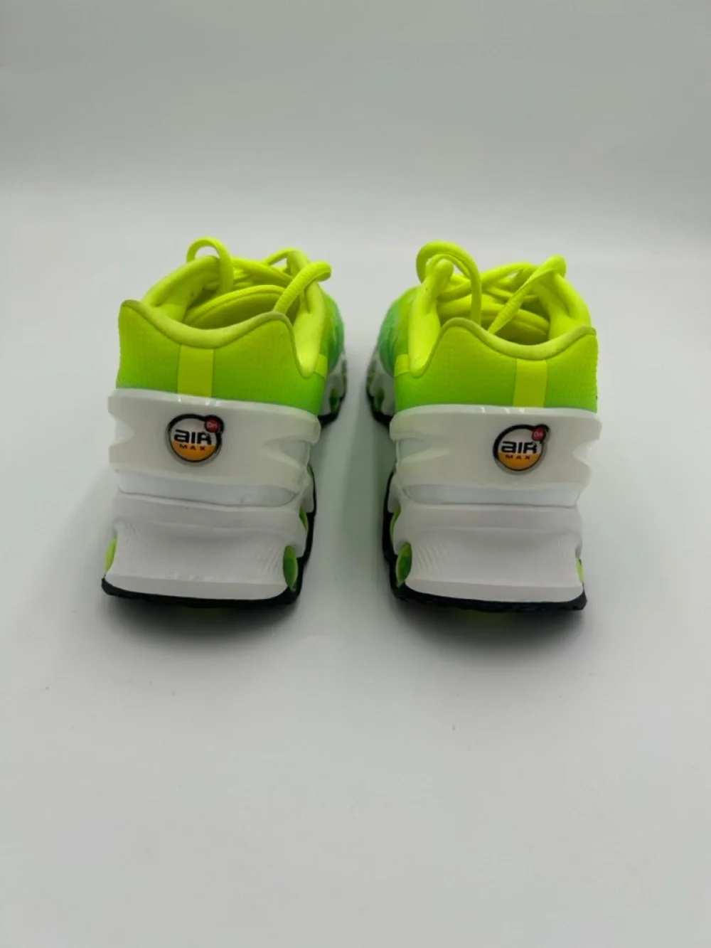 Nike Women's Air Max DN8 'Volt Green Strike'